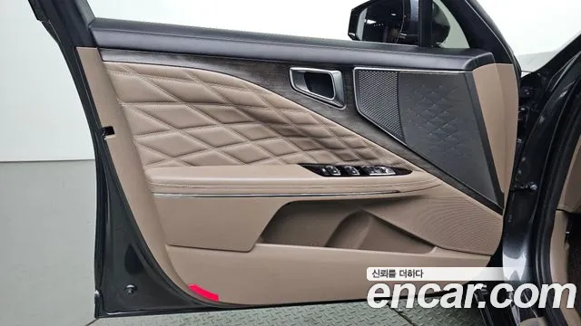 Kia K8 — Фото автомобиля 13