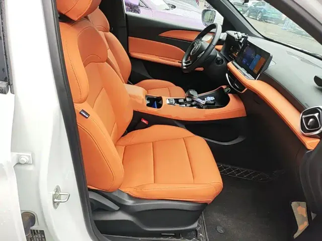 MG 5 — Фото автомобиля 24