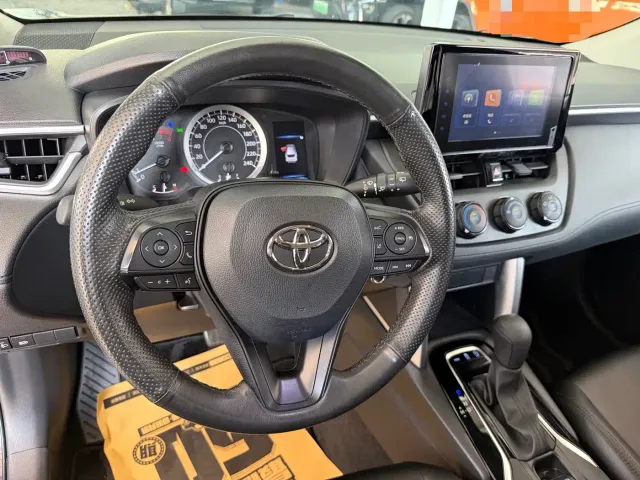 Toyota Corolla Cross — Фото автомобиля 8