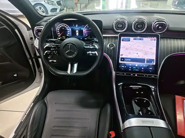 Mercedes-Benz C-Class — Фото автомобиля 12