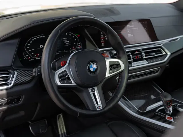BMW X5 M — Фото автомобиля 9