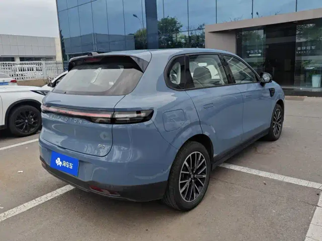 Leapmotor B10 — Фото автомобиля 3