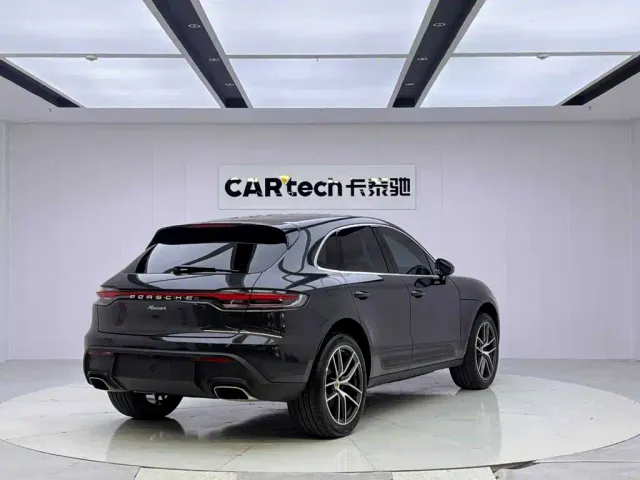 Porsche Macan — Фото автомобиля 5