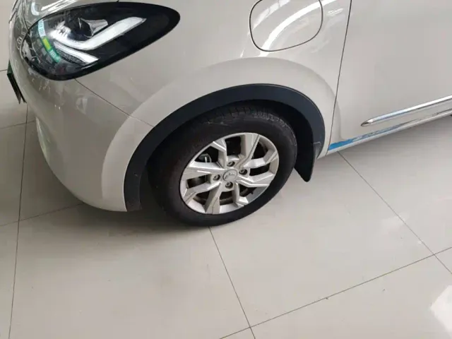 Wuling Bingo — Фото автомобиля 22