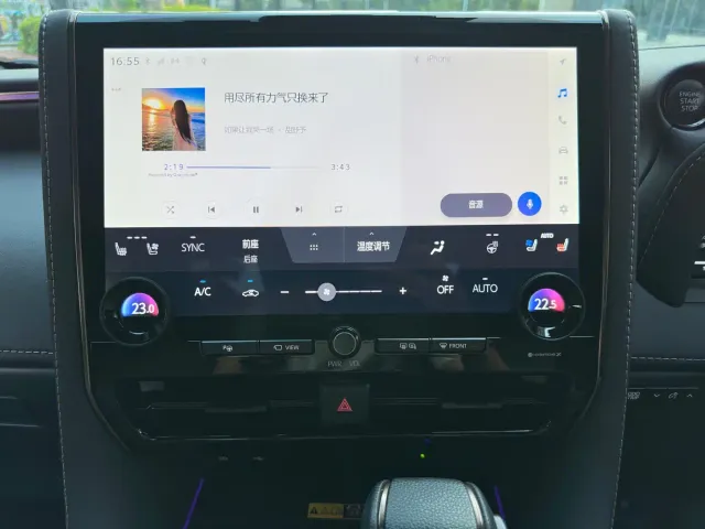 Toyota Alphard — Фото автомобиля 8