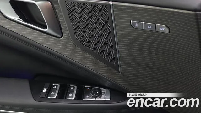 Kia K8 Signature — Фото автомобиля 11