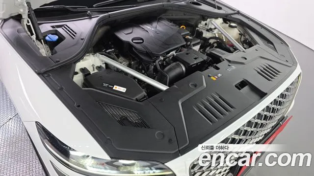 Genesis GV70 2.5T Бензин 2WD — Фото автомобиля 6