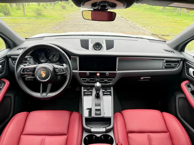 Porsche Macan — Фото автомобиля 6