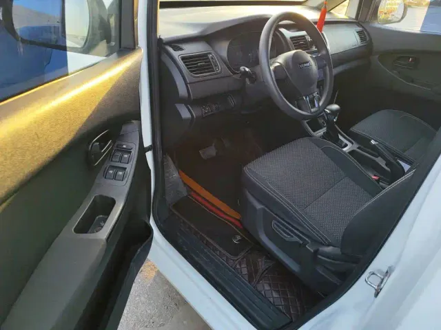 Yema Auto Spica — Фото автомобиля 12