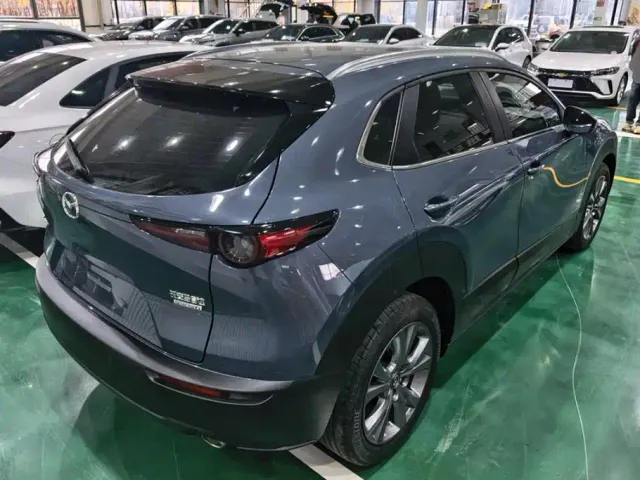 Mazda CX-30 — Фото автомобиля 3