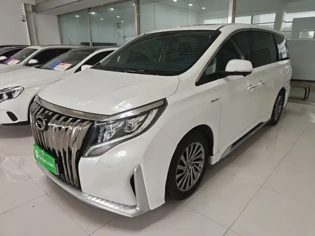 Фотография автомобиля — GAC Trumpchi M8