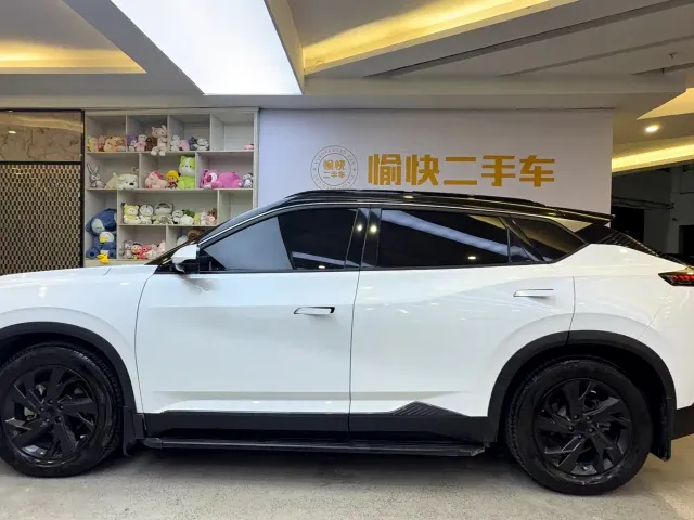 Dongfeng Fengshen L7 — Фото автомобиля 4