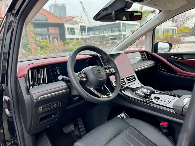 GAC Trumpchi E9 — Фото автомобиля 19