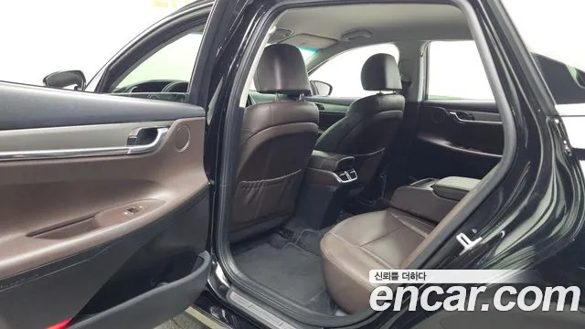 Hyundai Grandeur New — Фото автомобиля 16