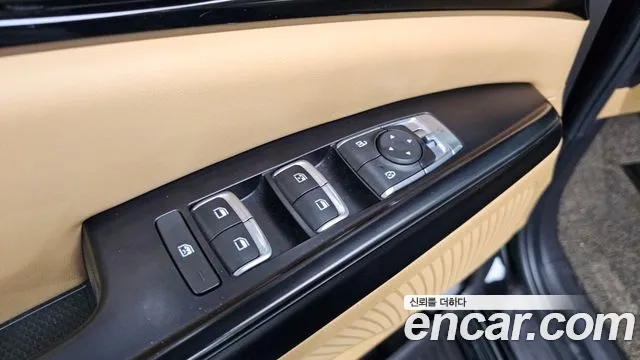Kia Canival — Фото автомобиля 20