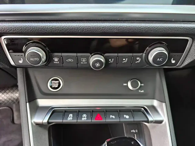 Audi Q3 — Фото автомобиля 12