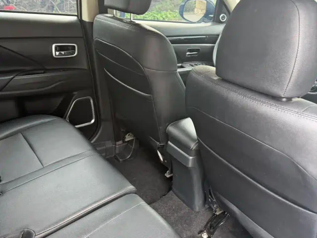 Mitsubishi Outlander — Фото автомобиля 15