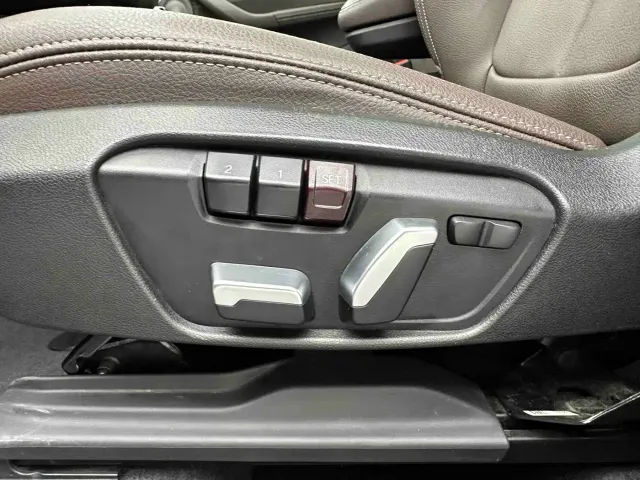BMW X1 — Фото автомобиля 11
