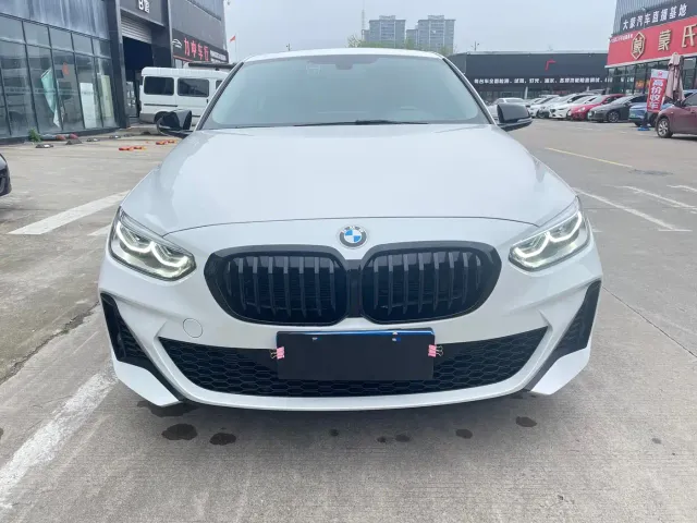 BMW 1 Series — Фото автомобиля 2