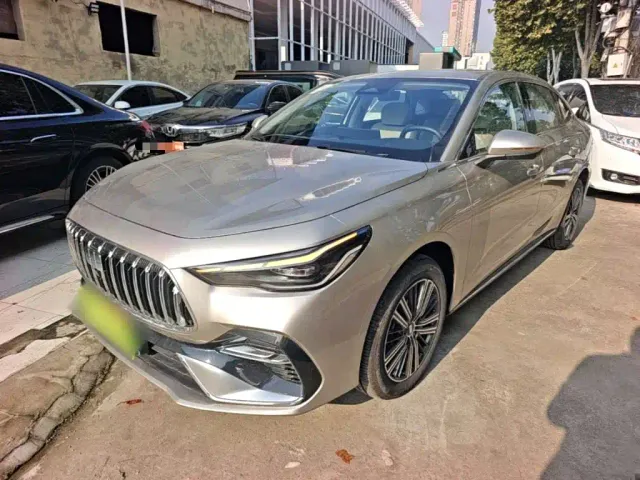 Фотография автомобиля — Geely Galaxy Stellar 6