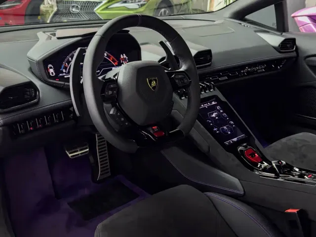 Lamborghini Huracan — Фото автомобиля 12