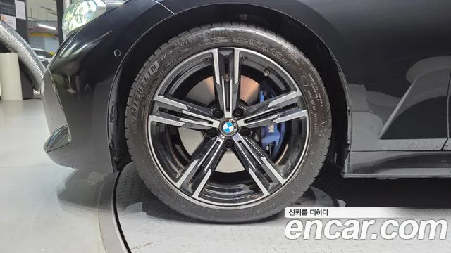 BMW 3-Series 3 серия (G20) 320i M Sport — Фото автомобиля 19