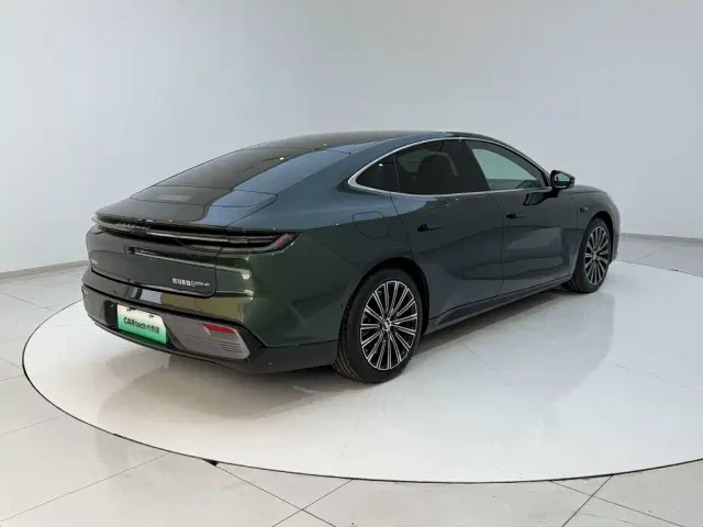Geely Galaxy Xingyao 8 — Фото автомобиля 26