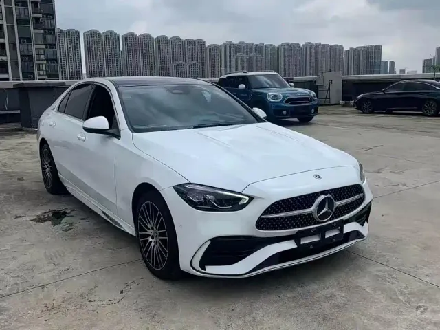 Mercedes-Benz C-Class — Фото автомобиля 3
