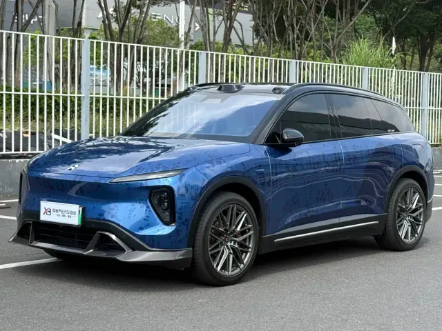 Nio ES6 — Фото автомобиля 6