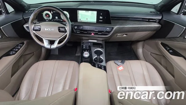 Kia K8 Hybrid — Фото автомобиля 10