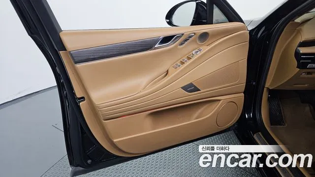 Genesis G80 RG3 — Фото автомобиля 13