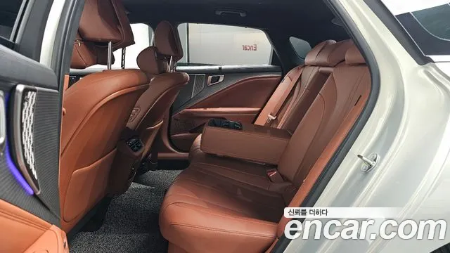 Kia K8 — Фото автомобиля 12