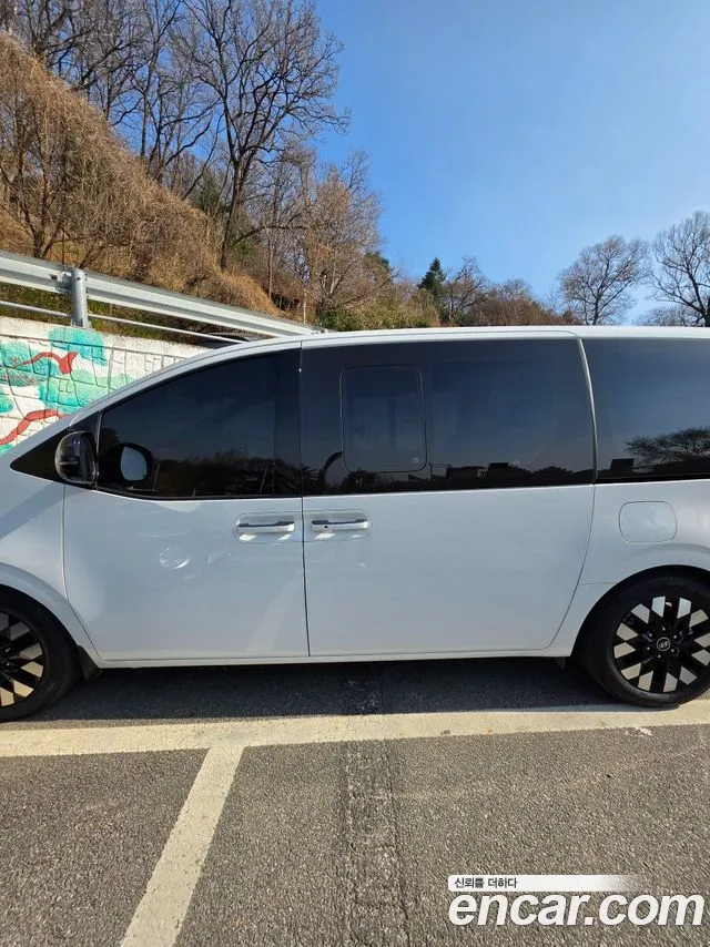 Hyundai Staria — Фото автомобиля 3