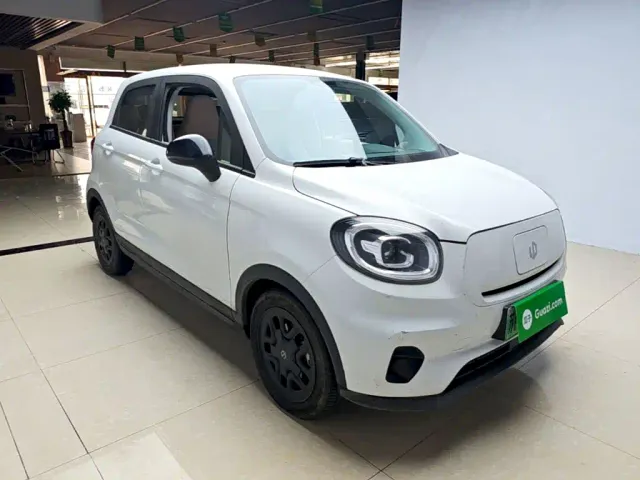 Leapmotor T03 — Фото автомобиля 3