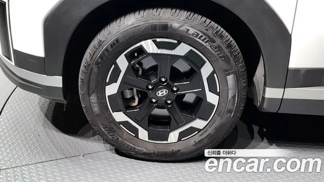 Hyundai Santafe Santa Fe (MX5) Бензин 2.5T 4WD — Фото автомобиля 5