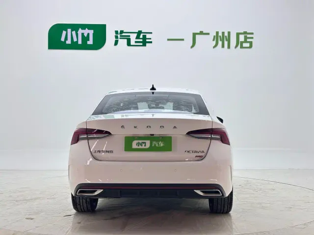 Skoda Octavia — Фото автомобиля 5