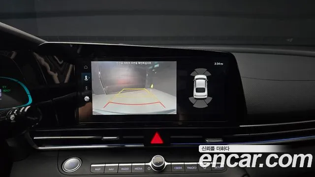 Hyundai Avante CN7 — Фото автомобиля 21