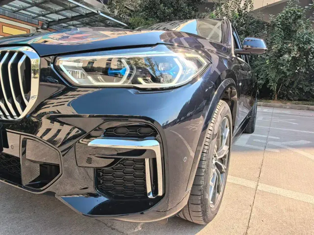 BMW X5 — Фото автомобиля 4