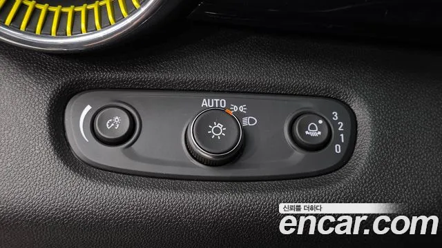 ChevroletGMDaewoo Trax Trax Кроссовер — Фото автомобиля 13