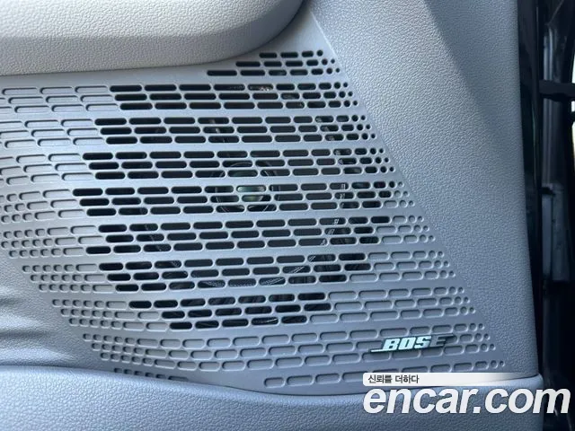 Hyundai Staria — Фото автомобиля 3