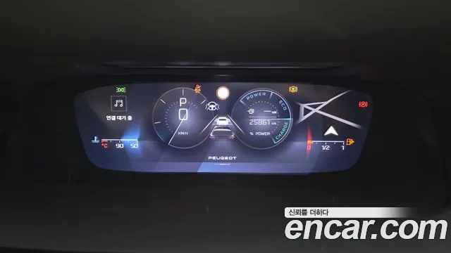 Peugeot 308 — Фото автомобиля 8