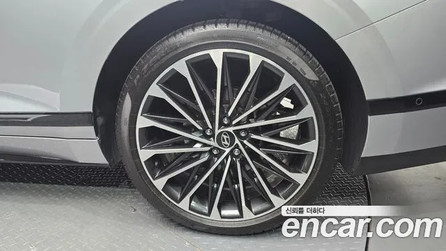 Hyundai Grandeur — Фото автомобиля 20