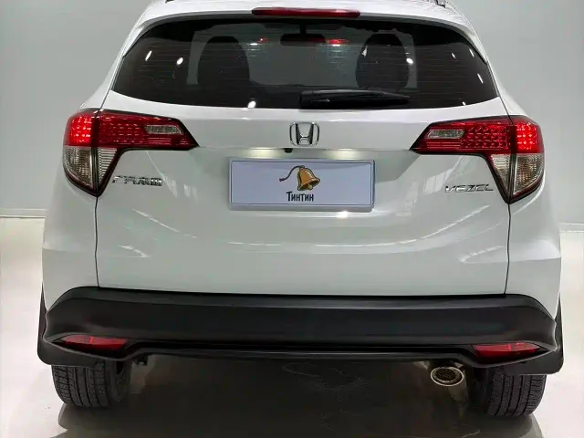 Honda Vezel — Фото автомобиля 5