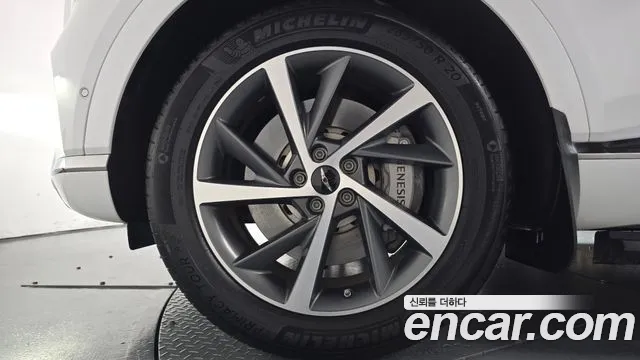 Genesis GV80 — Фото автомобиля 5