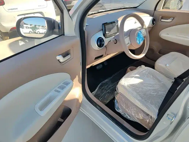 Wuling Hongguang Mini EV — Фото автомобиля 15