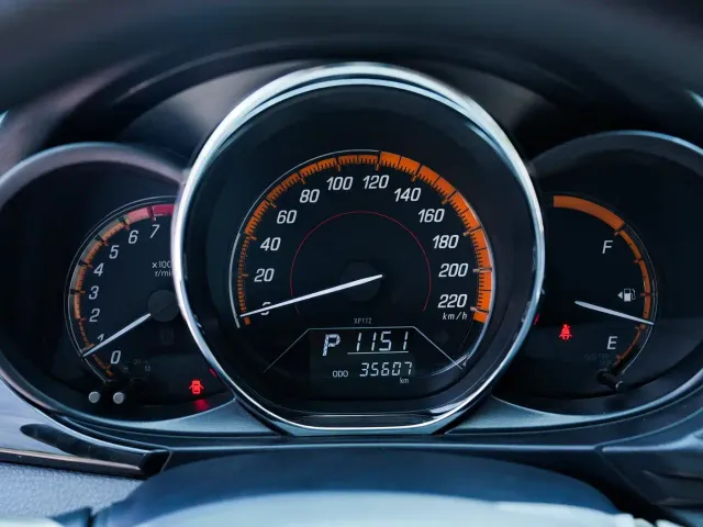 Toyota YARiS L Zhi Xuan — Фото автомобиля 11