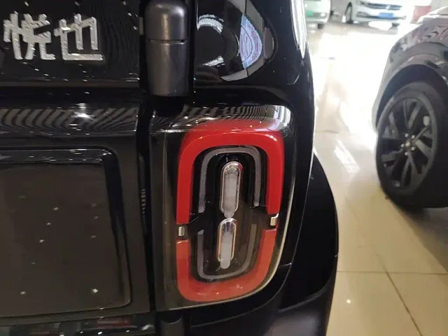 Baojun Yep — Фото автомобиля 7