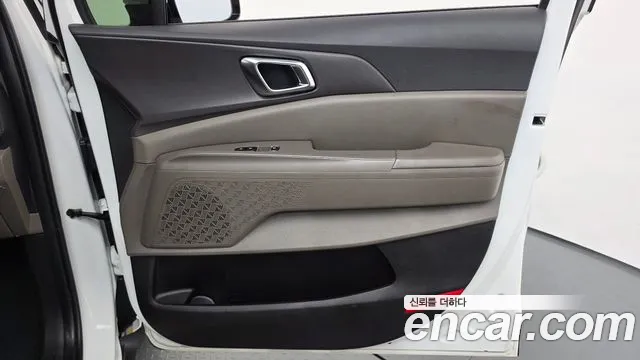 Kia Carnival 4th Gen — Фото автомобиля 14