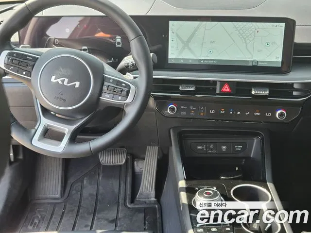 Kia K5 Generation 3 — Фото автомобиля 8