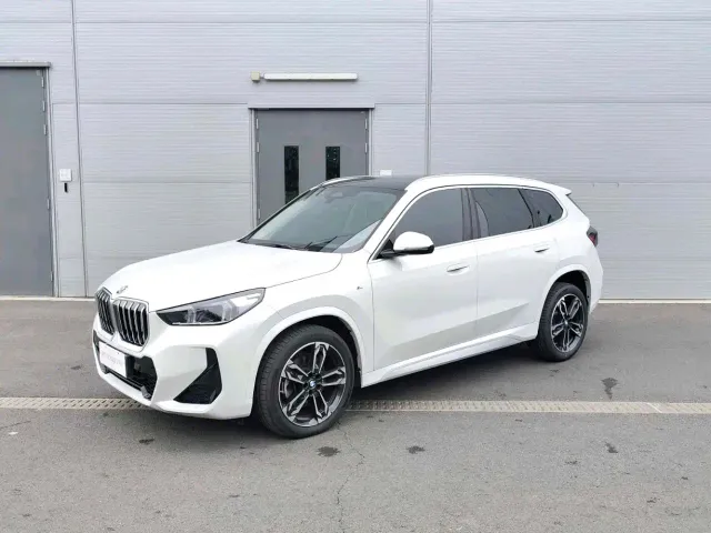 BMW X1 — Фото автомобиля 2